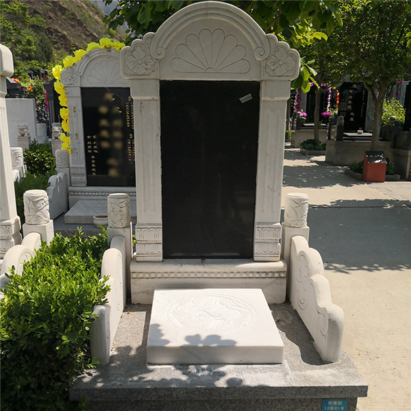 基本墓型立碑02