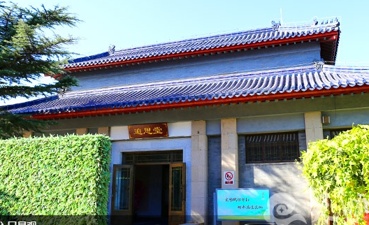 老山骨灰堂寄存骨灰多少钱