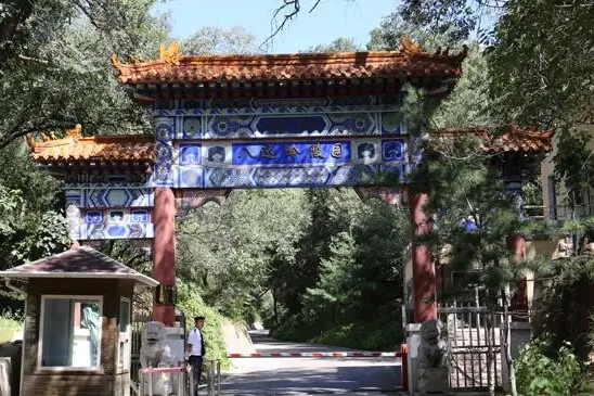 2024年长城八达岭陵园各葬式现在什么价格？