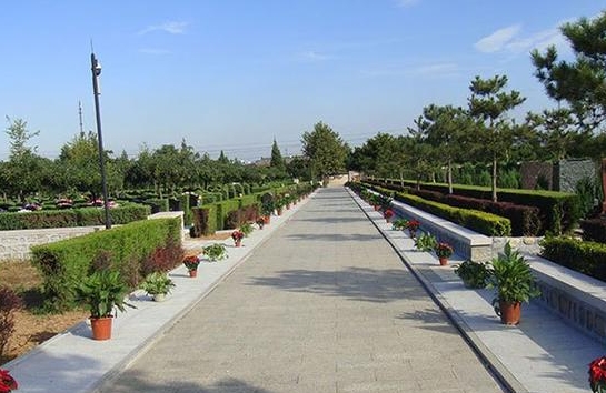 北京长安园陵园价格多少钱