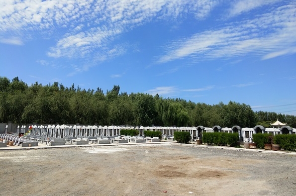 西城寝园墓地价格表