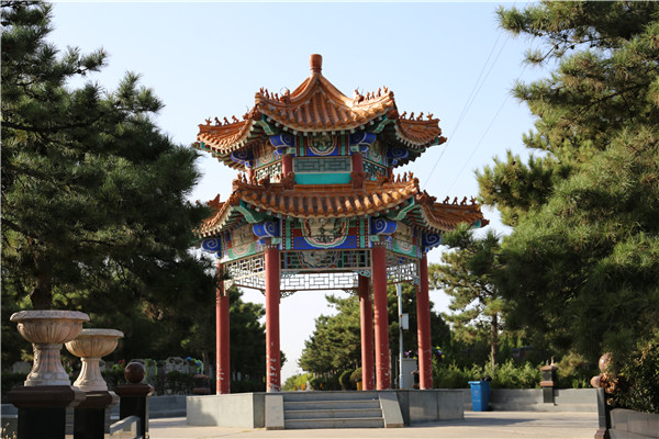 北京市思亲园墓地价格年限？