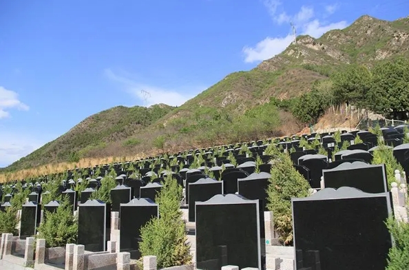 墓地什么朝向好有什么讲究？